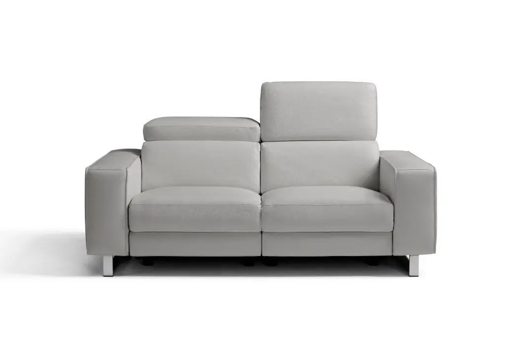Augusto Love Seat